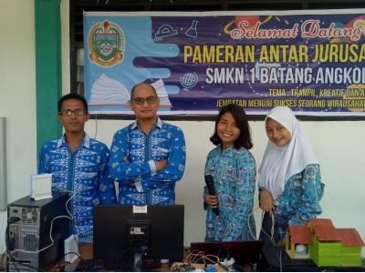 pameran antar jurusan