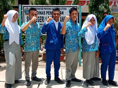 Calon pengurus OSIS 2019/2020 no urut 2