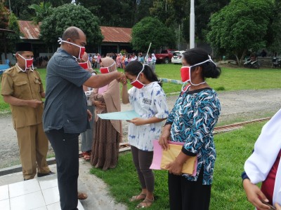 Siswa berprestasi semester ganjil 2020-2021